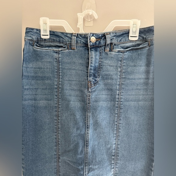 Baccini Womens Denim Skirt SZ 6 Long Pockets Back Slit Stretch Raw Hem Western - Picture 2 of 7